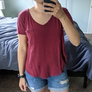 3 tshirts! Abercrombie and H&M